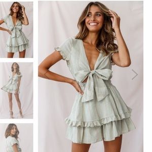 Selfie Leslie sundress